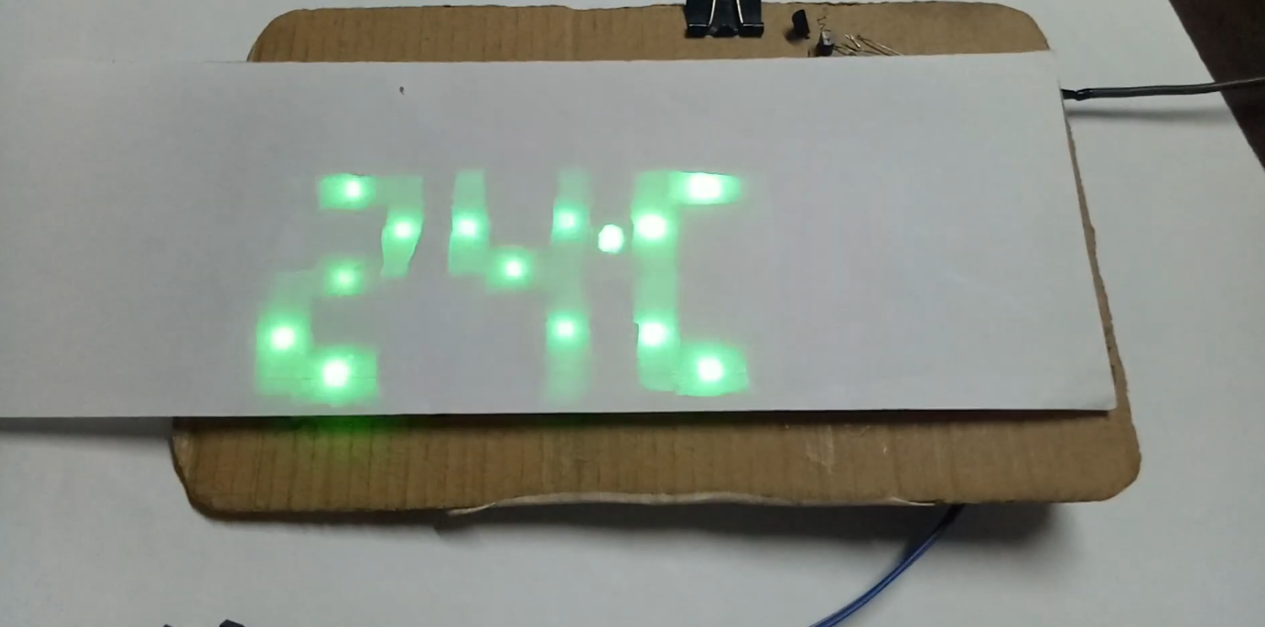 Temperature reading on the display